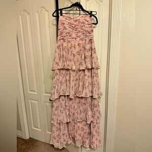 FAME and PARTNERS The Miyah Dress NWT Strapless Tiered Maxi Pink Floral